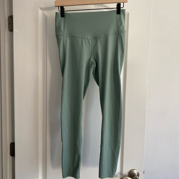 Zella Mint Crop Legging SZ M - Picture 1 of 3